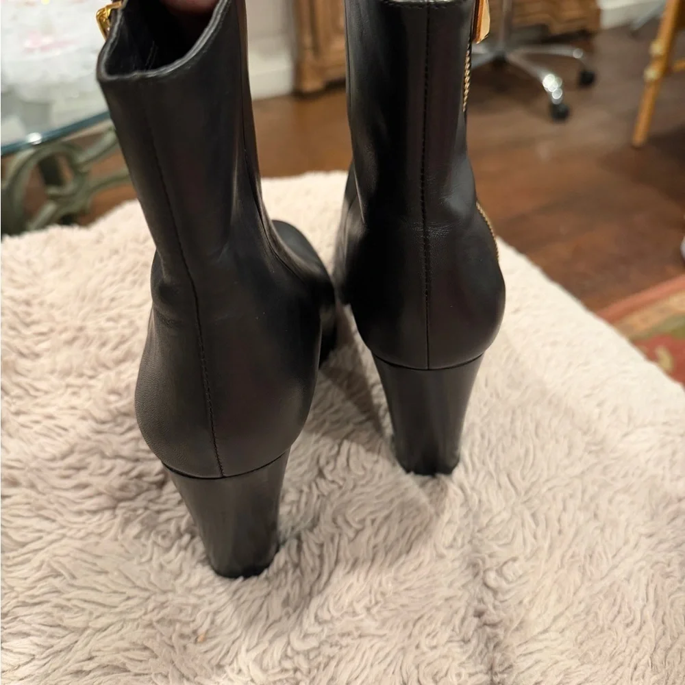 Michael Kors Frenchie Vachetta Leather ankle boot